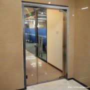 六里桥定做玻璃门感应门办公室玻璃隔断北京加工安装